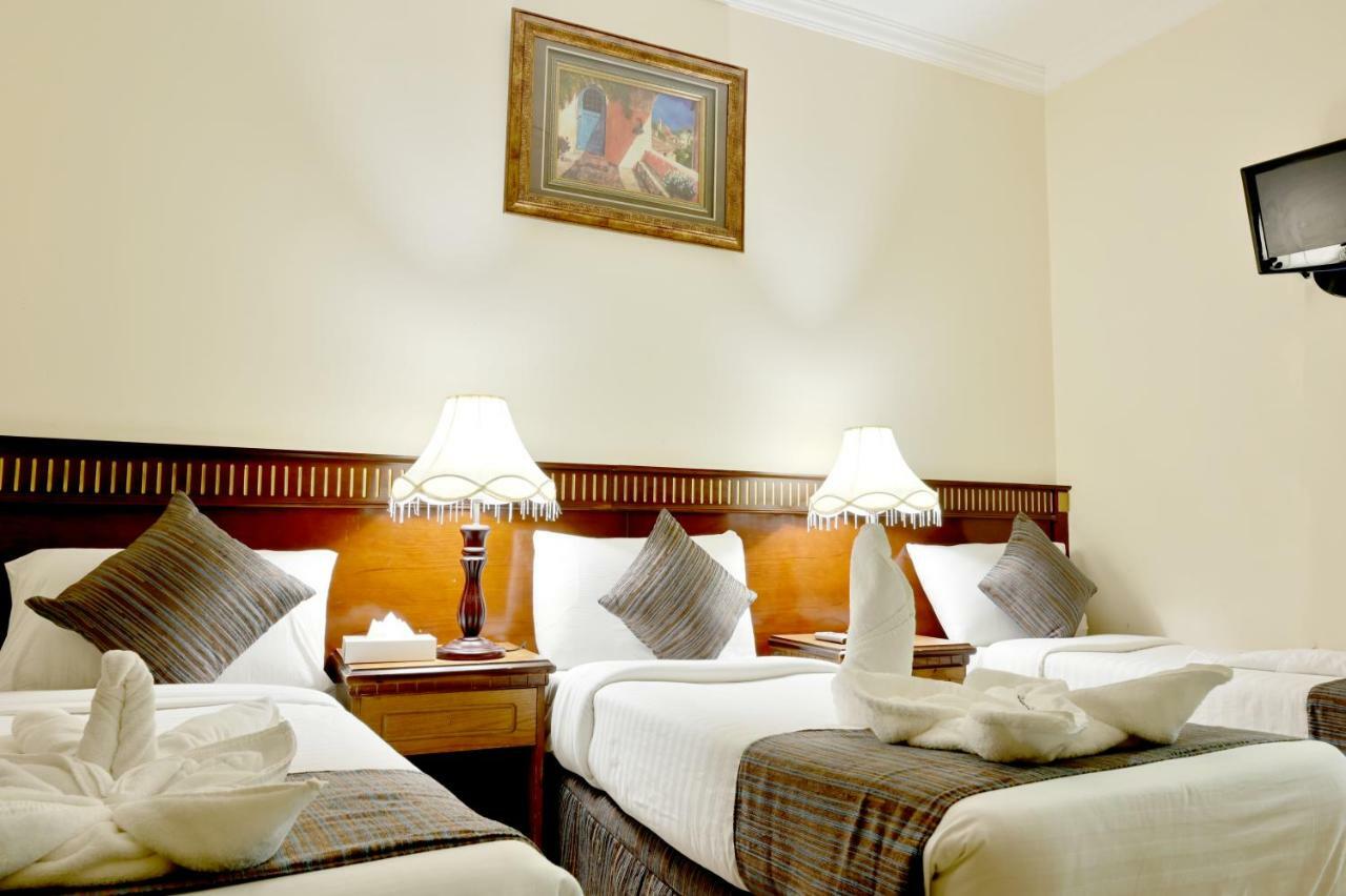 Hayah Taibah Hotel Medina Esterno foto