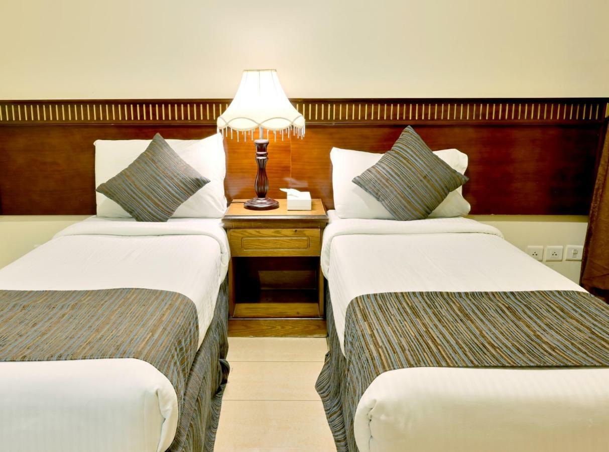Hayah Taibah Hotel Medina Esterno foto